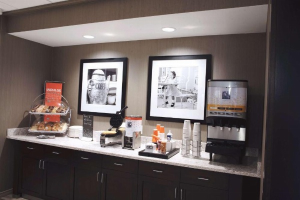 Hampton Inn By Hilton - Suites Des Moines-Urbandale IA image 16